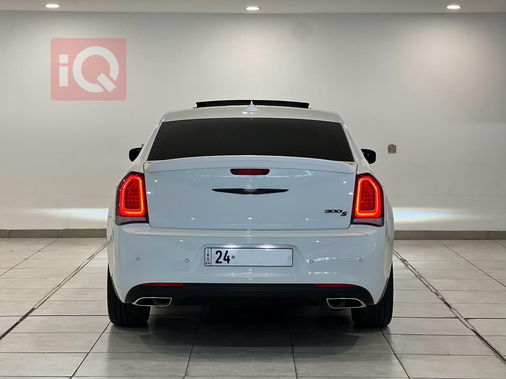 Chrysler 300